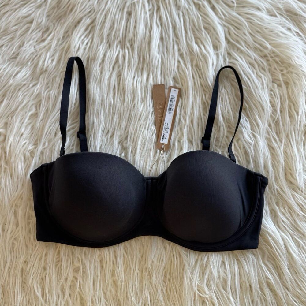 Skims Fits Everybody Strapless Bra Onyx Size 36C